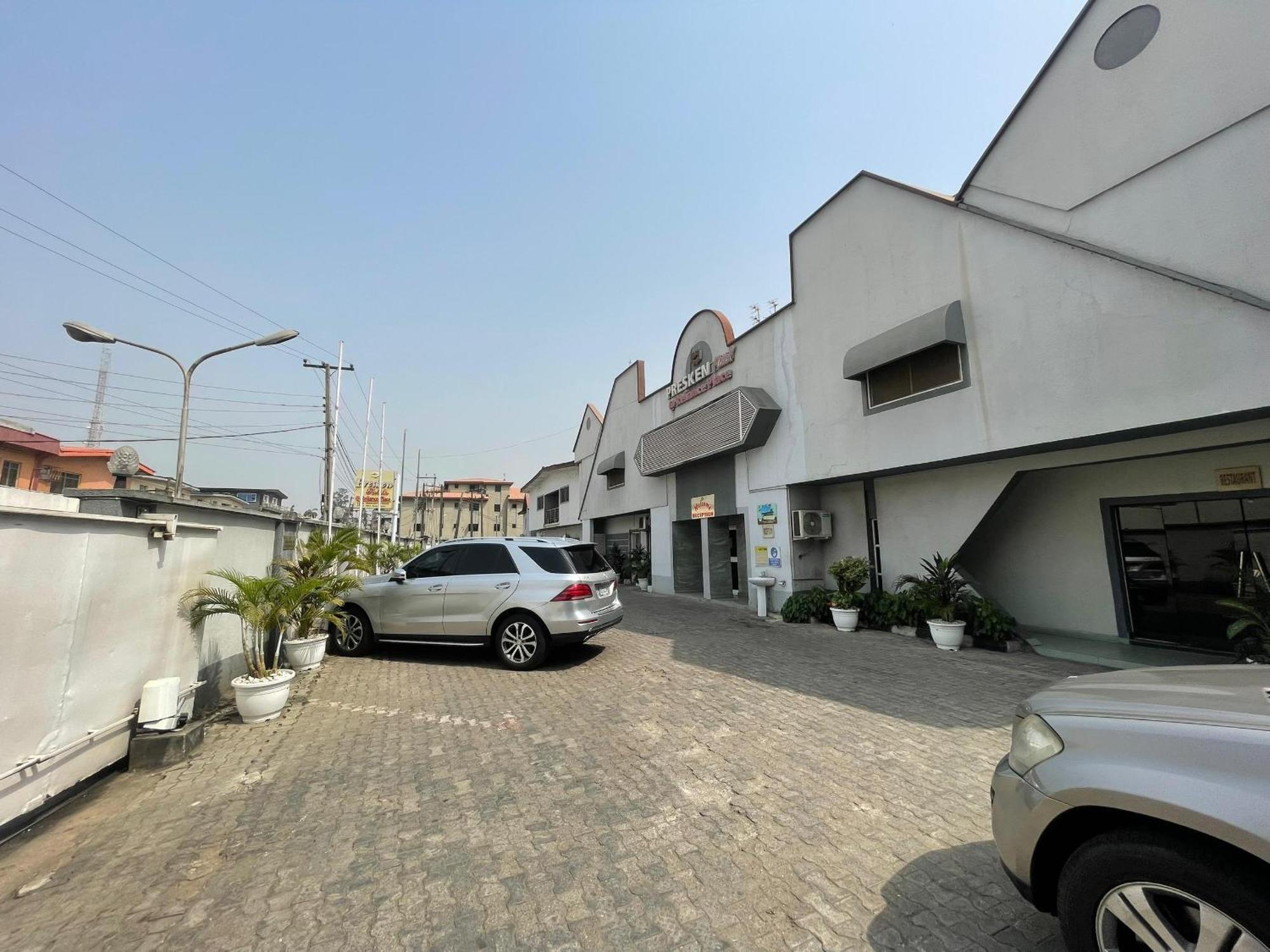 Presken Hotel  Ikeja Eksteriør billede